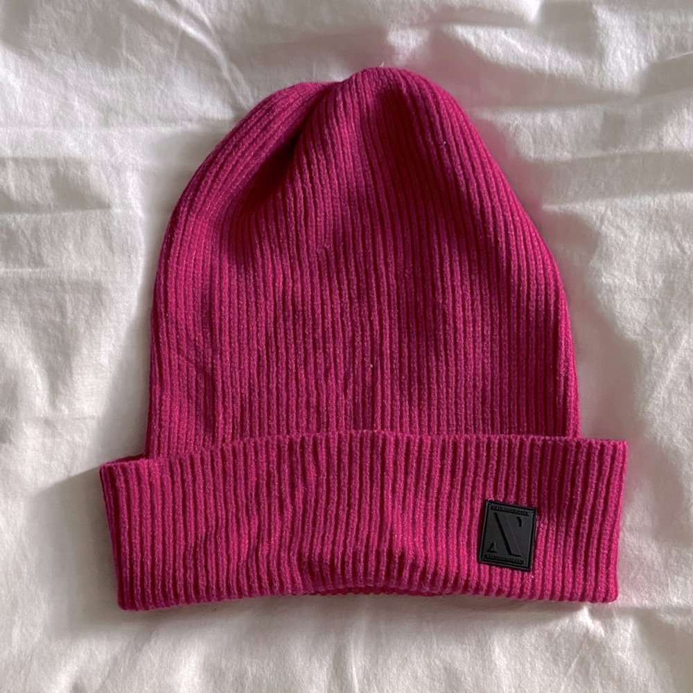 Nicessories Ribbed Cuffed Beanie